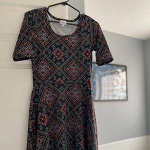 LuLaRoe Nicole Dress w/pockets